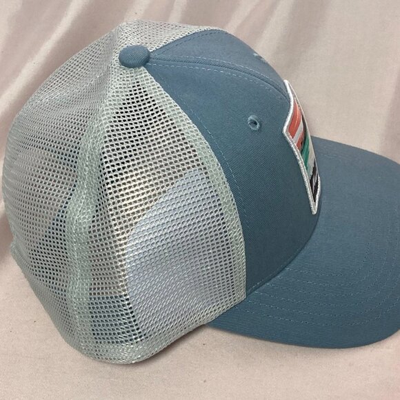 MAUI JIM Adjustable Blue Hat with Beach Scene Embroidered Patch BRAND NEW - Picture 5 of 7